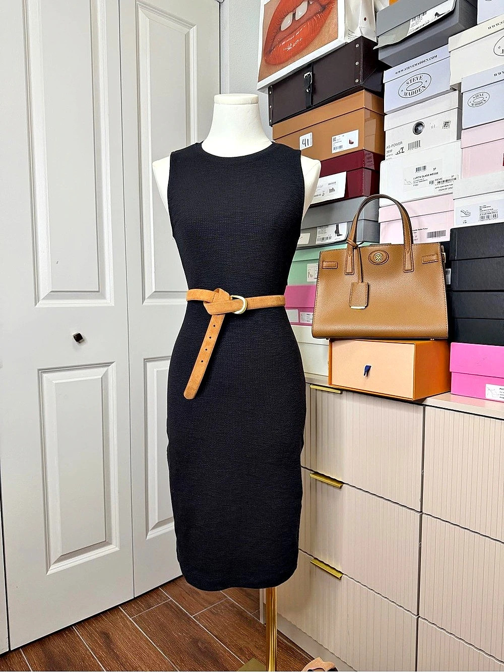 Zara Sleeveless Midi Dress in Black